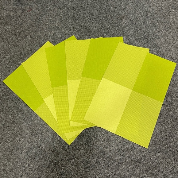 *GEFEII Deluxe PVC Woven Vinyl Non-Slip Table Mats - Picture 5 of 10